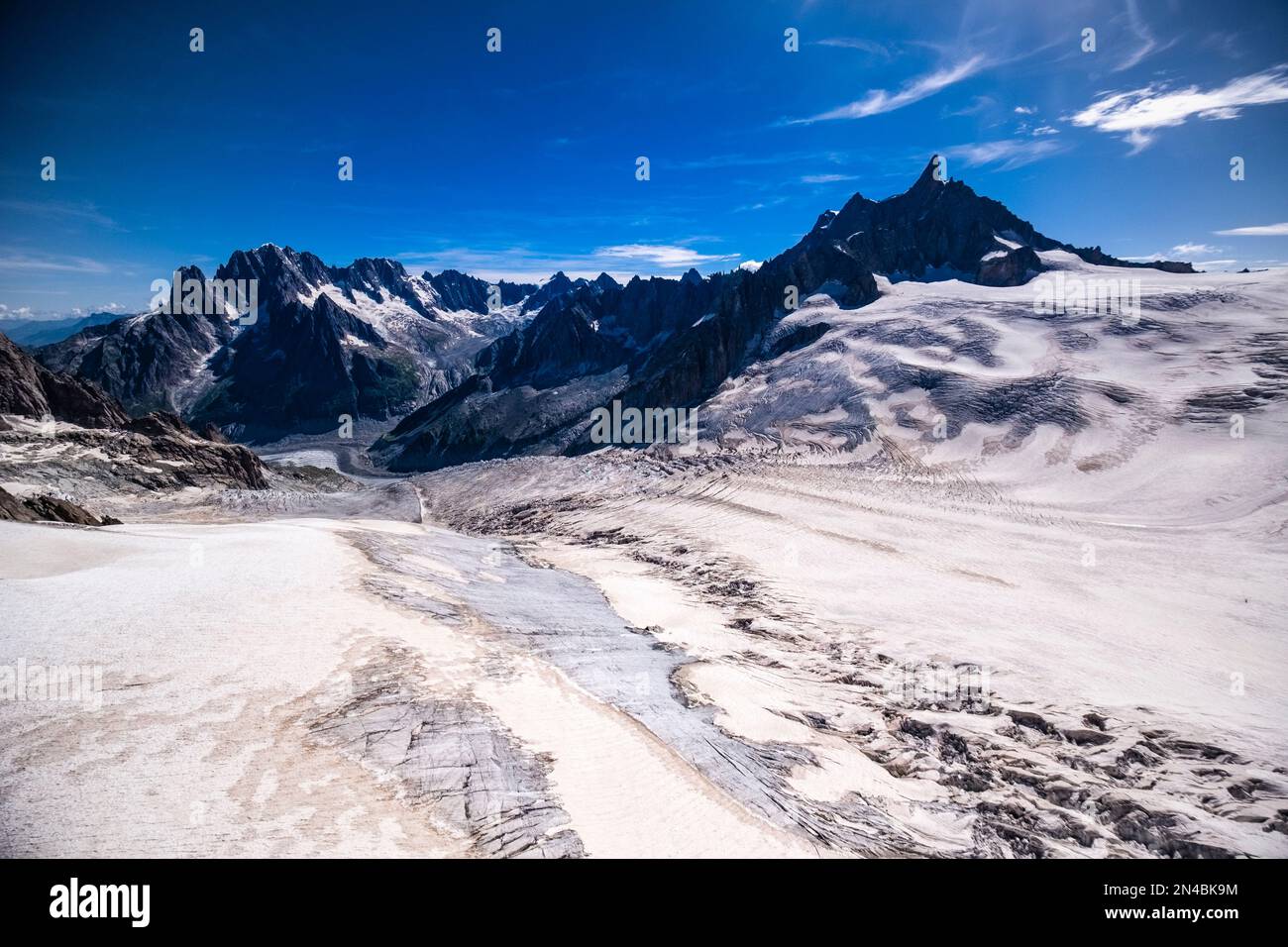 View of the slopes and crevasses of the upper part of the Géant Glacier ...