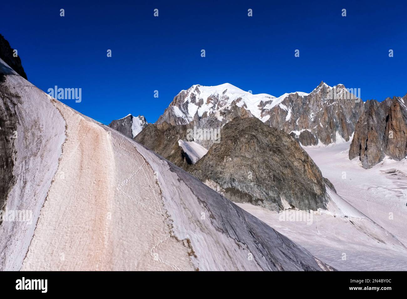 View of the slopes and crevasses of the upper part of the Géant Glacier ...