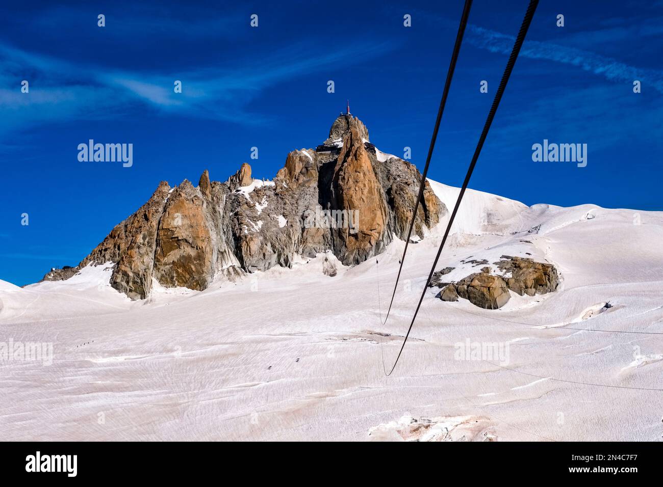 View of the slopes and crevasses of the upper part of the Géant Glacier ...