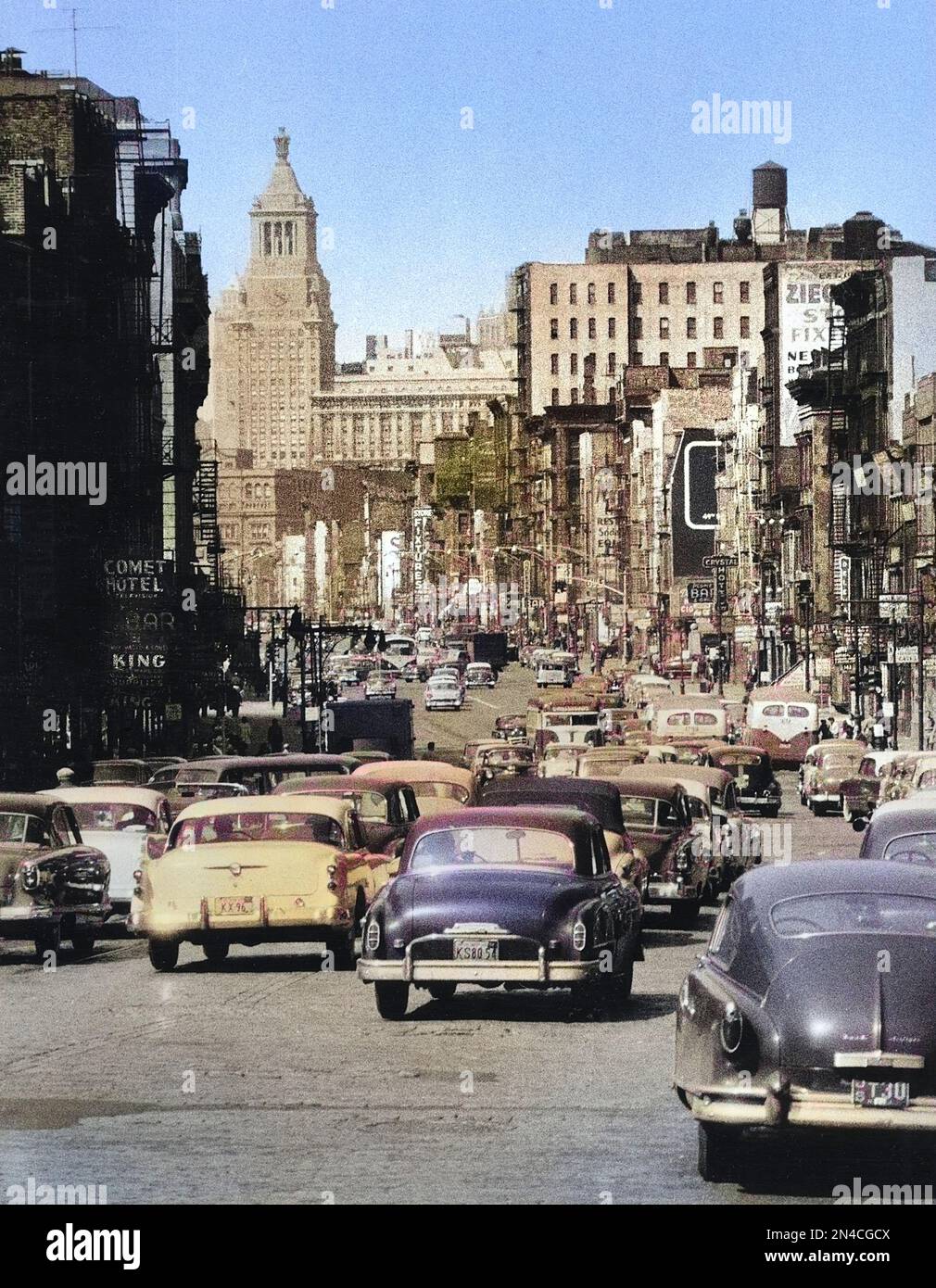 Traffic traveling north on Bowery, New York City, New York, USA, Angelo Rizzuto, Anthony Angel Collection, May 1956 Stock Photo