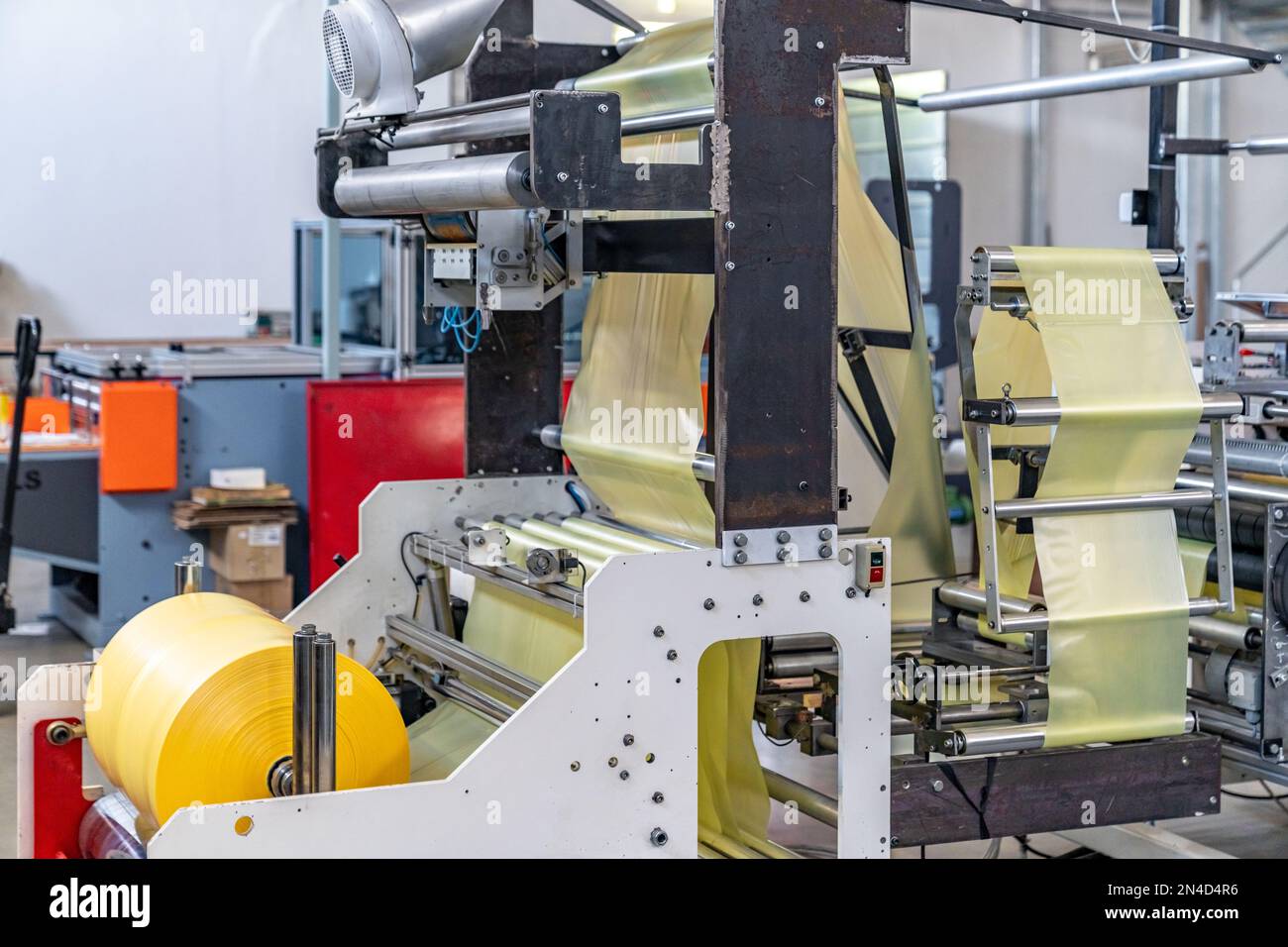 Share 151+ industrial plastic bags 3tdesign.edu.vn