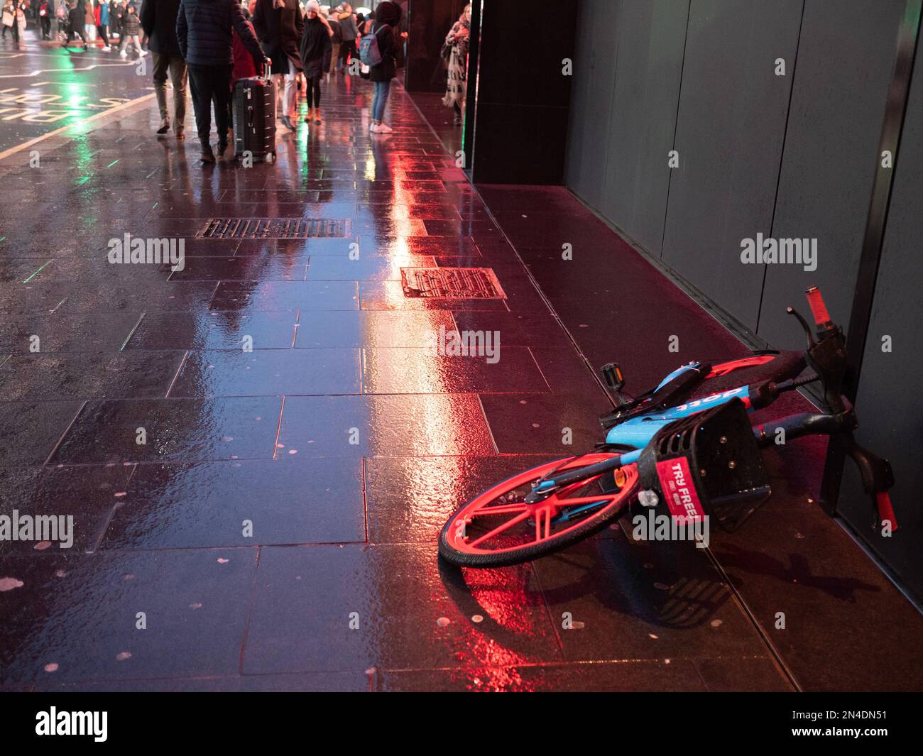 Dott e bike hire hires stock photography and images Alamy