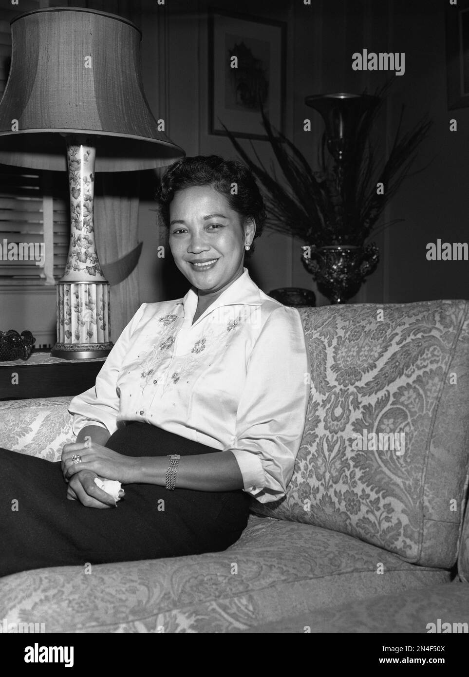 Luz Magsaysay, Widow Of Philippine President Ramon Magsaysay, Smiles ...