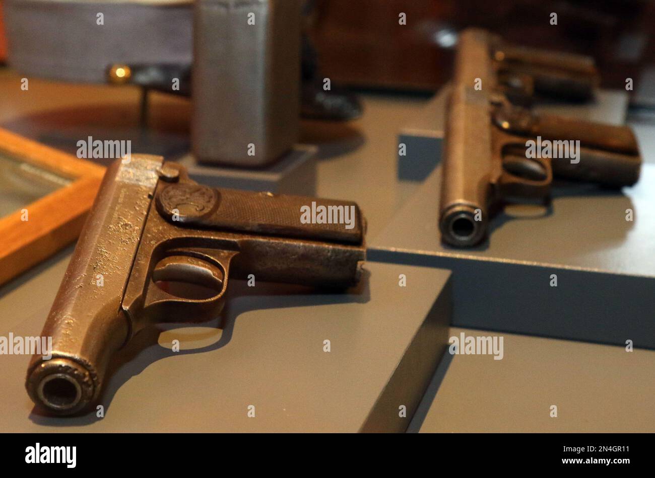 Pistols used by the assassins of Austrian Archduke Franz Ferdinand when ...