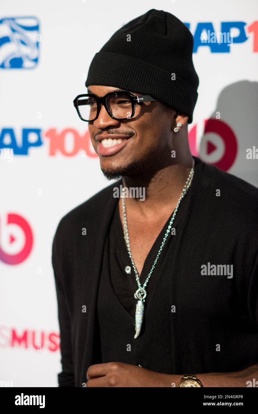 Ne-Yo arrives at the 27th Annual ASCAP Rhythm & Soul Awards held at the ...