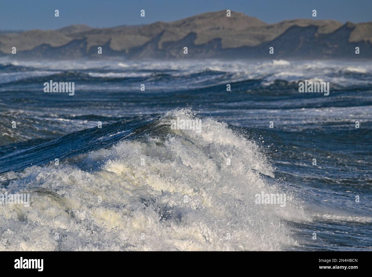 Agger, Denmark. 30th Jan, 2023. Waves of the North Sea on the west coast at the National Park Thy. The national park stretches from Agger Tange in the south to Hanstholm in the north. Credit: Patrick Pleul/dpa/Alamy Live News Stock Photo