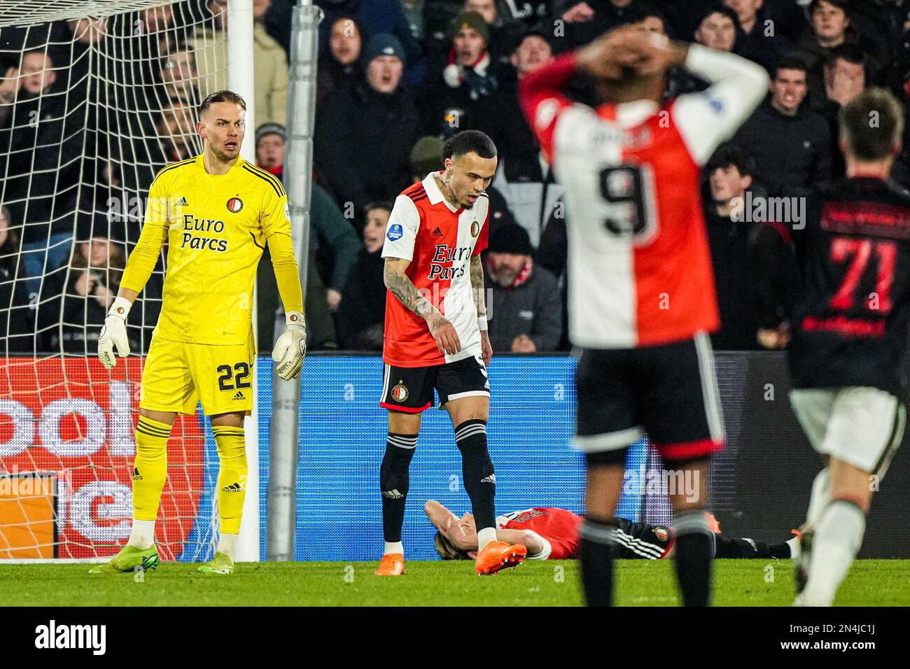 Rotterdam - Feyenoord keeper Timon Wellenreuther, Quilindschy Hartman of Feyenoord react to the 0-2 during the match between Feyenoord v NEC Nijmegen at Stadion Feijenoord De Kuip on 8 February 2023 in Rotterdam, Netherlands. (Box to Box Pictures/Tom Bode) Stock Photo