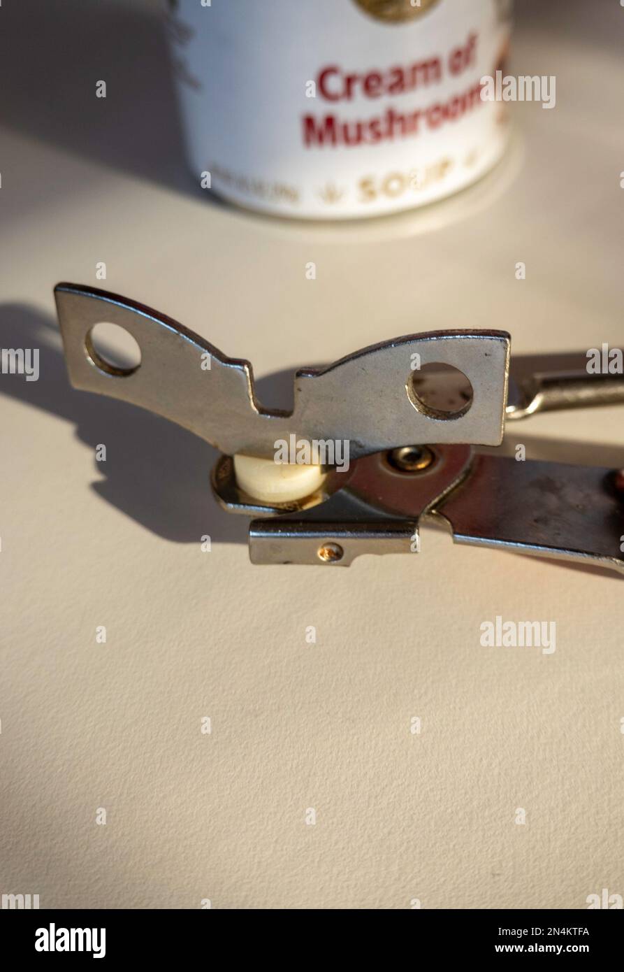 Can opener vintage hi-res stock photography and images - Alamy