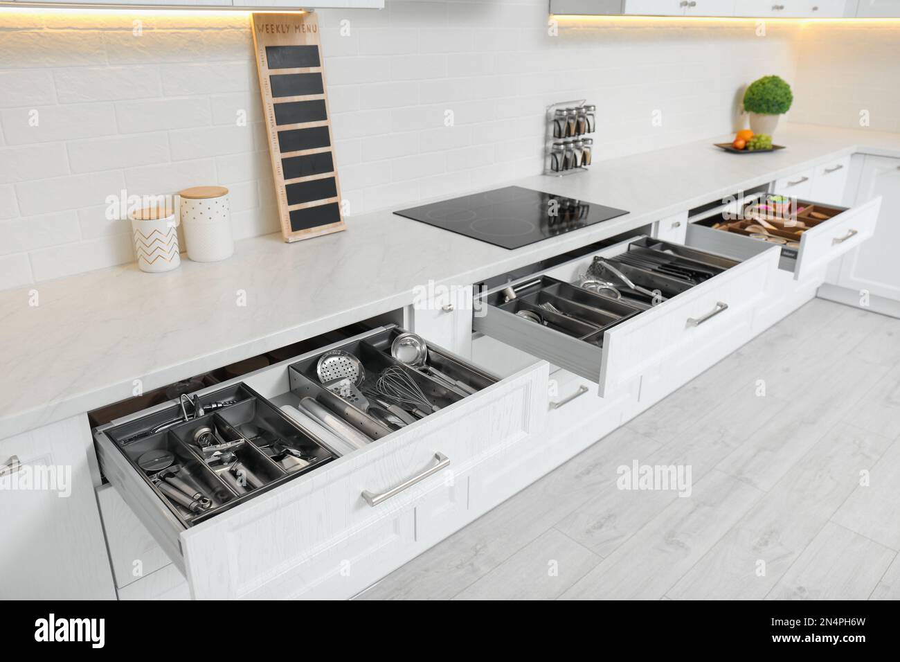 Open set of drawers hi-res stock photography and images - Alamy
