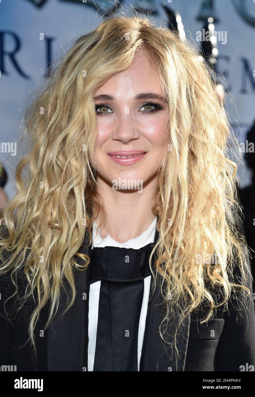 Juno Temple arrives at the world premiere of "Maleficent" at the El