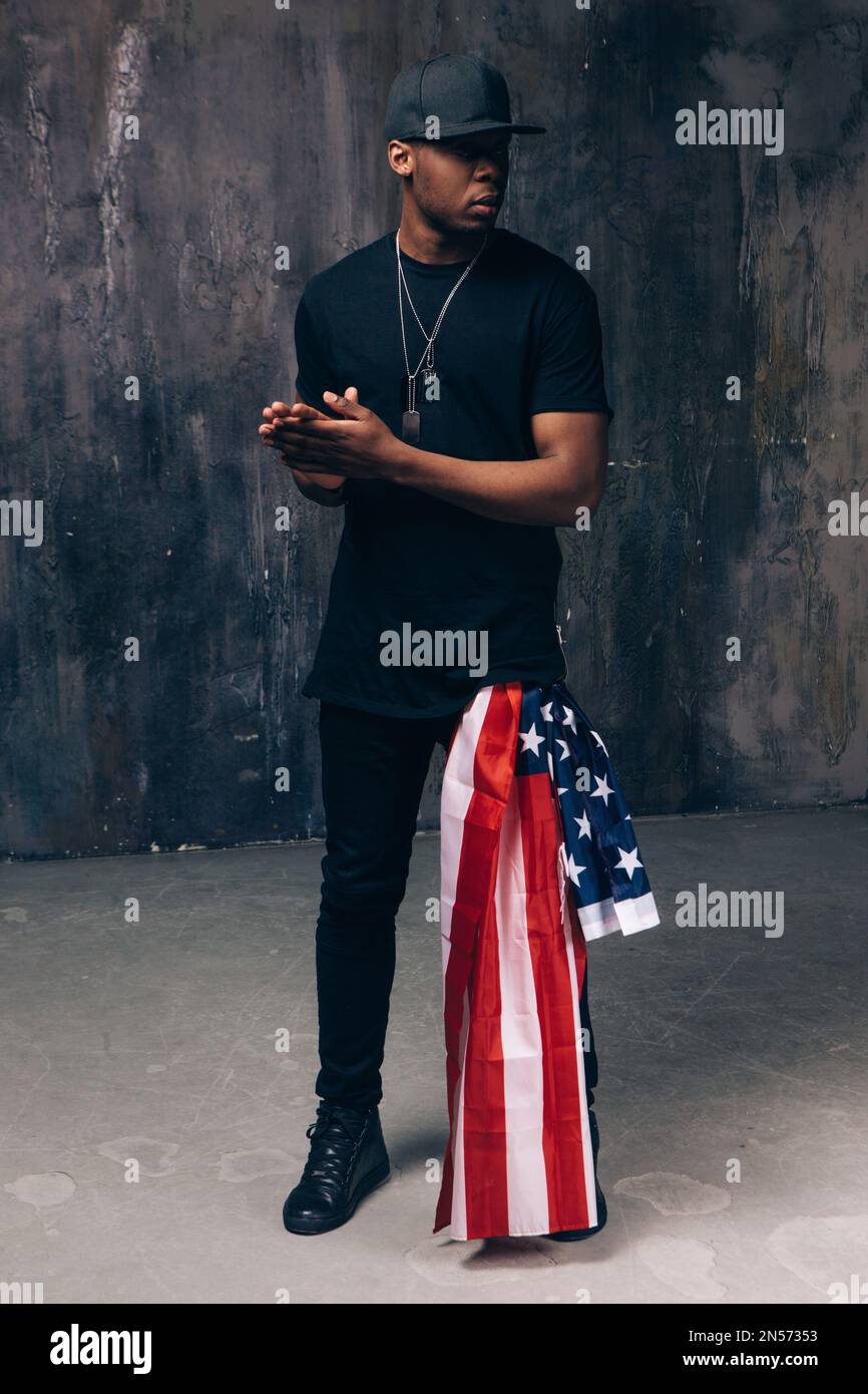 Black male american flag hi-res stock photography and images - Alamy