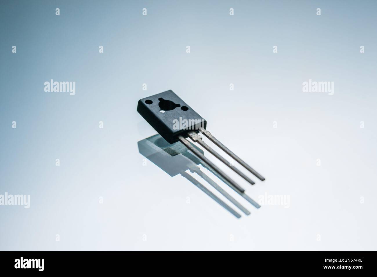 electronic transistor output circuit control Stock Photo - Alamy