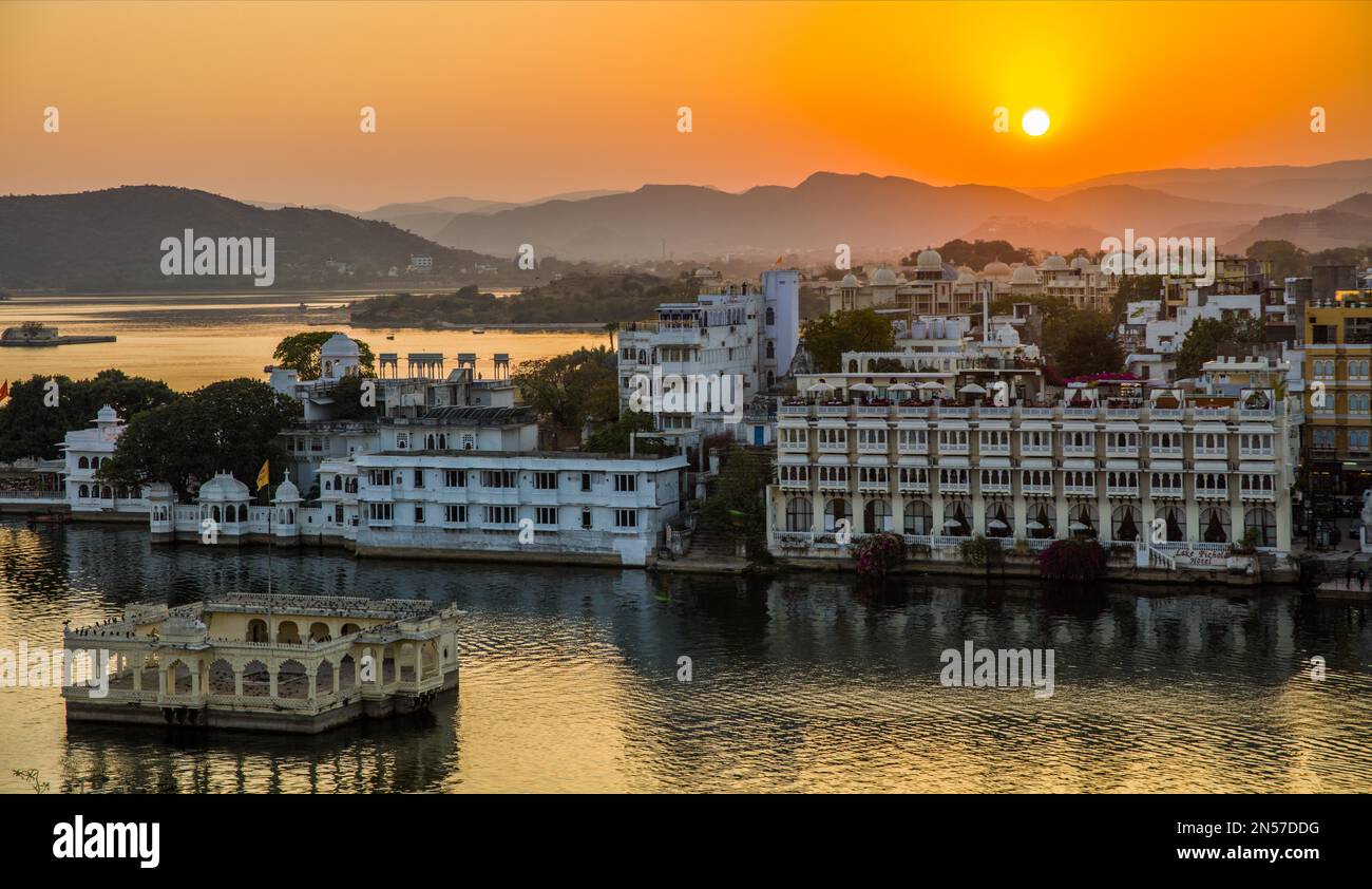 Sunset Roof Terrace at Lake Pichola, Udaipur, Udaipur, Rajasthan, India