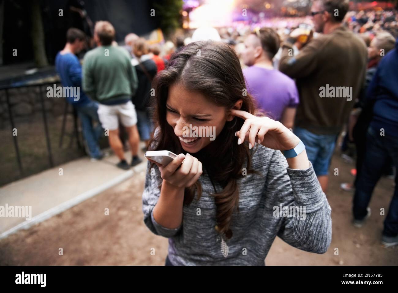 Crowd of people shouting music hi-res stock photography and images - Page 2  - Alamy