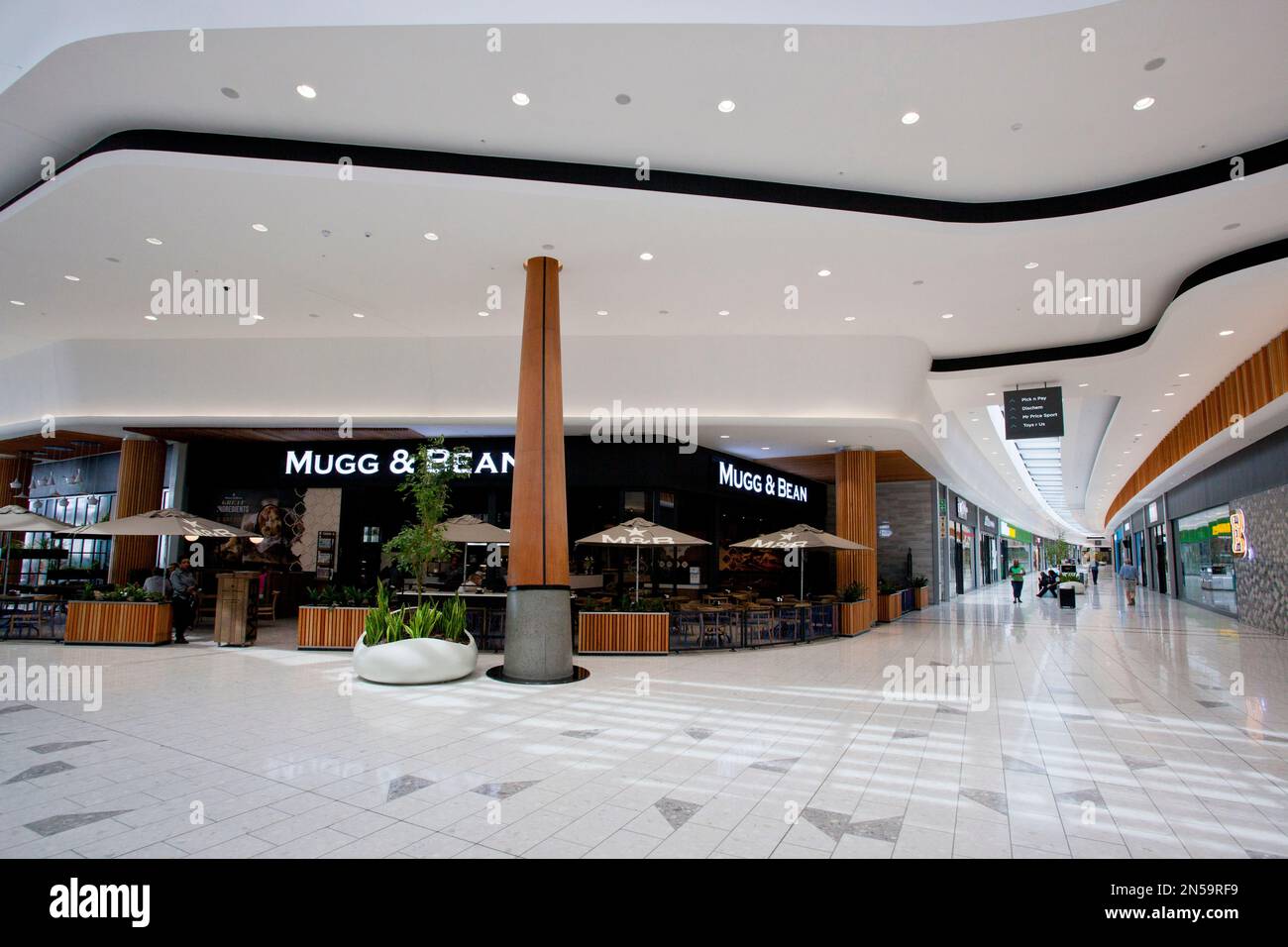 Mugg & Bean, Table Bay Mall, Cape Town Stock Photo Alamy