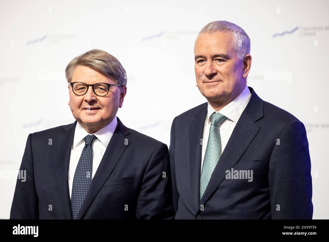 09 February 2023, Hesse, Frankfurt/Main: Theodor Weimer (l), Chairman of the Executive Board of Deutsche Börse AG, and Gregor Pottmeyer, Executive Board member of Deutsche Börse AG, stand together shortly before the start of the press conference. Deutsche Börse Group presents its figures for the financial year 2022 at the annual press conference. Photo: Hannes P. Albert/dpa Stock Photo