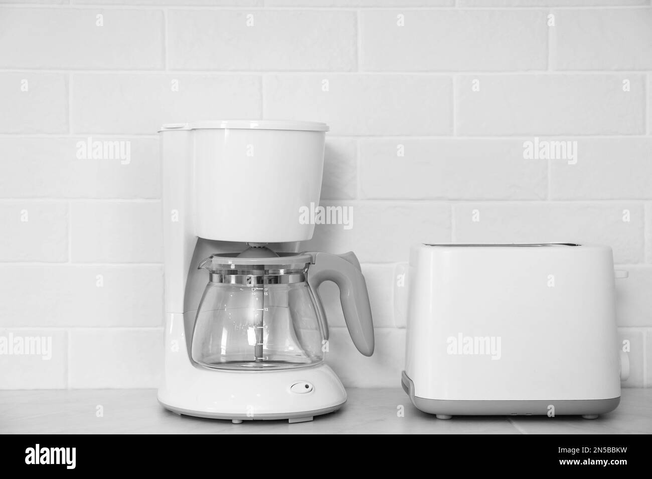 Toaster white background Black and White Stock Photos & Images Alamy