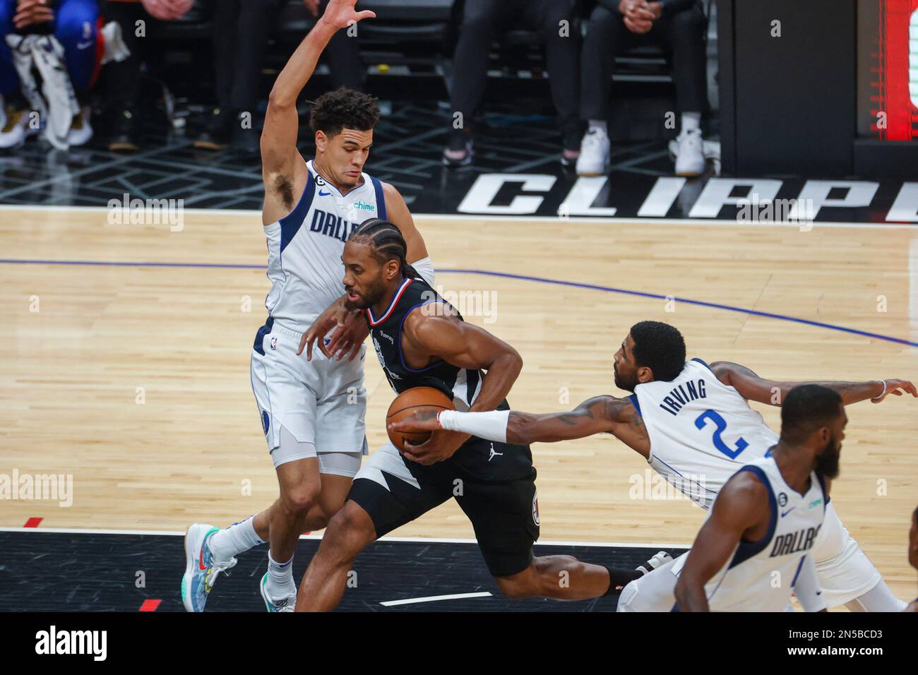 kyrie irving kawhi leonard