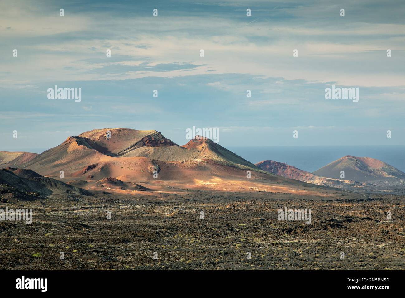 semi-desert and ash cone, Canary Islands, Lanzarote, Timanfaya National Park, Yaiza Stock Photo