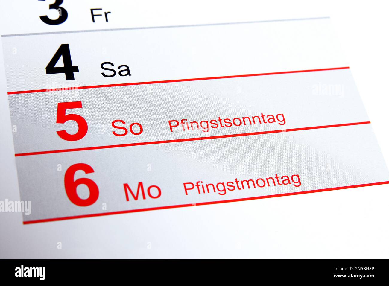 year calendar 2022 in German, Pentecost Stock Photo Alamy
