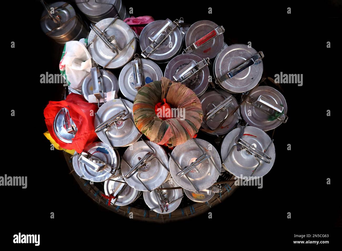 Dhaka, Dhaka, Bangladesh. 9th Feb, 2023. Dabbawalas (Meal delivery