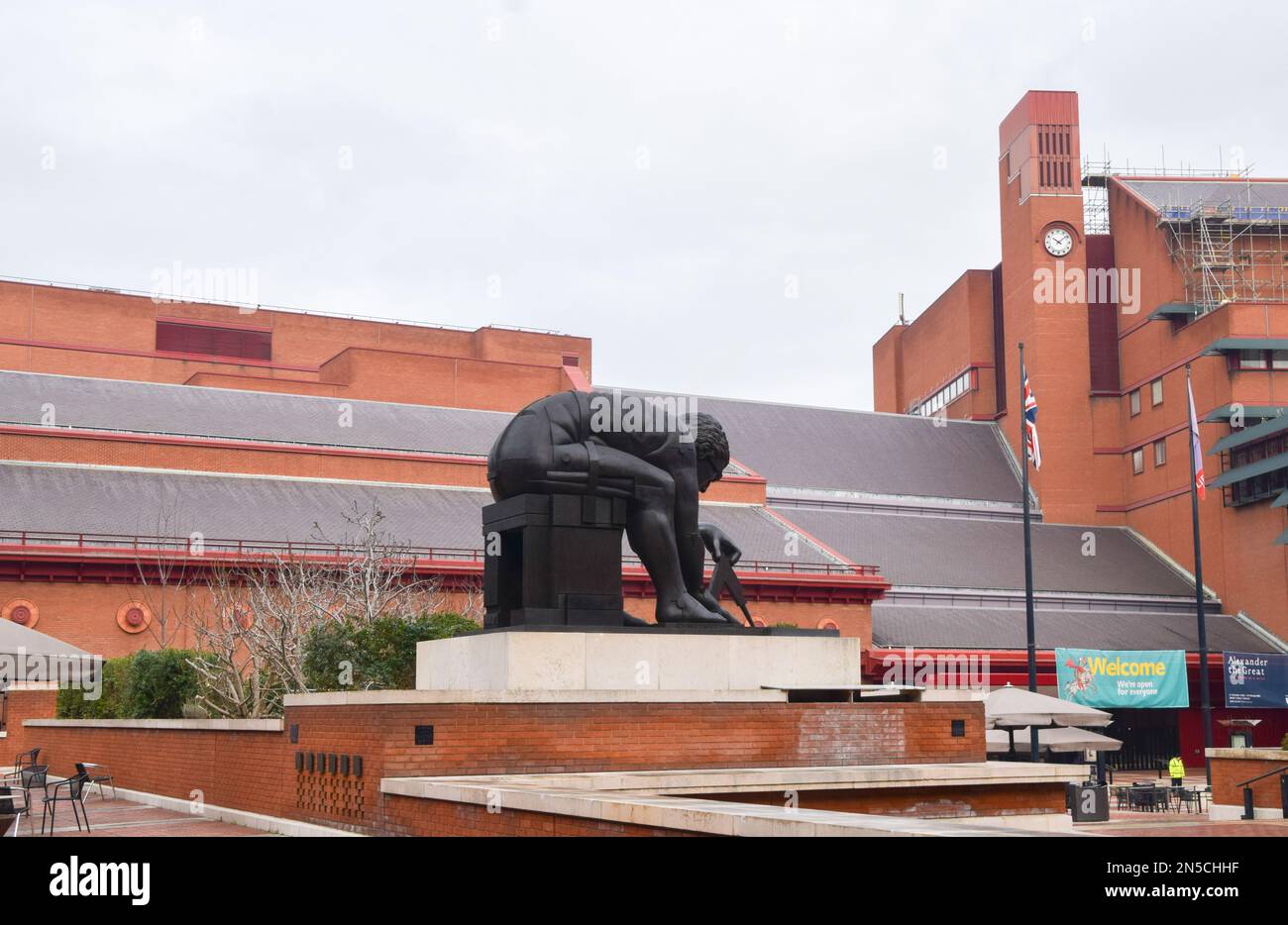 London, UK. 9th February 2023. Exterior view of the British Library and the Isaac Newton sculpture by Eduardo Paolozzi . A major new £500 million extension project has been approved, including galleries and event spaces, at the St Pancras site. Credit: Vuk Valcic/Alamy Live News Stock Photo