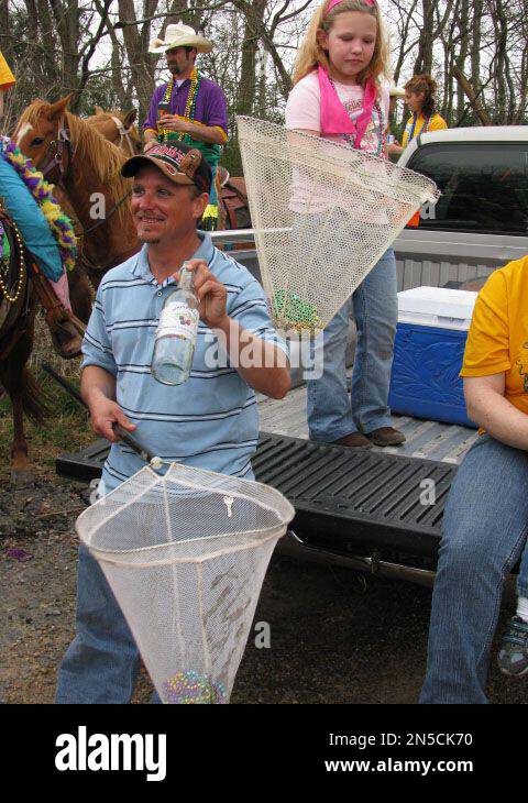 restaurants open on mardi gras near me