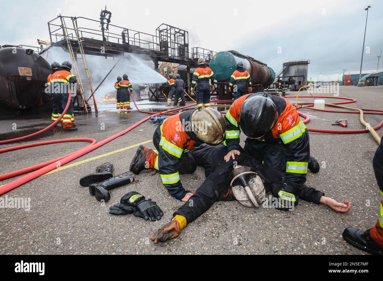 Industrial firefighting training at Falck Fire Academy, now called RelyOn Nutec in Rotterdam harbour with international training standards. Stock Photo