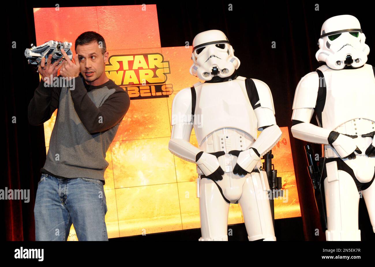 IMAGE DISTRIBUTED FOR DISNEY CONSUMER PRODUCTS Actor Freddie Prinze(01)