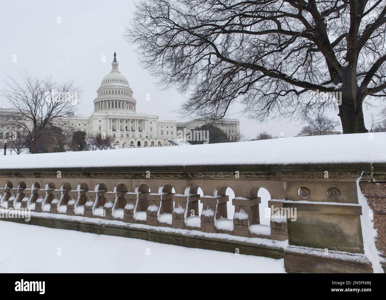 The Capitol is seen as snowy winter weather shuts down Washington ...