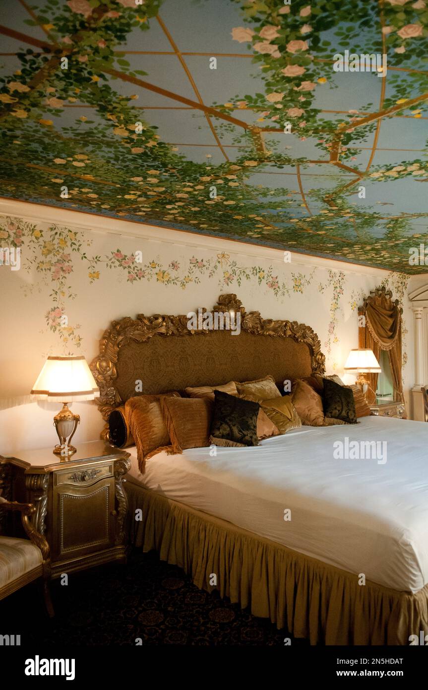 Picture in the Azure Suite of the former Versace Mansion in the South