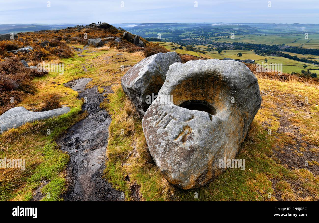 Cloud inversion over the Derwent Valley, taken from Baslow Edge (12 ...
