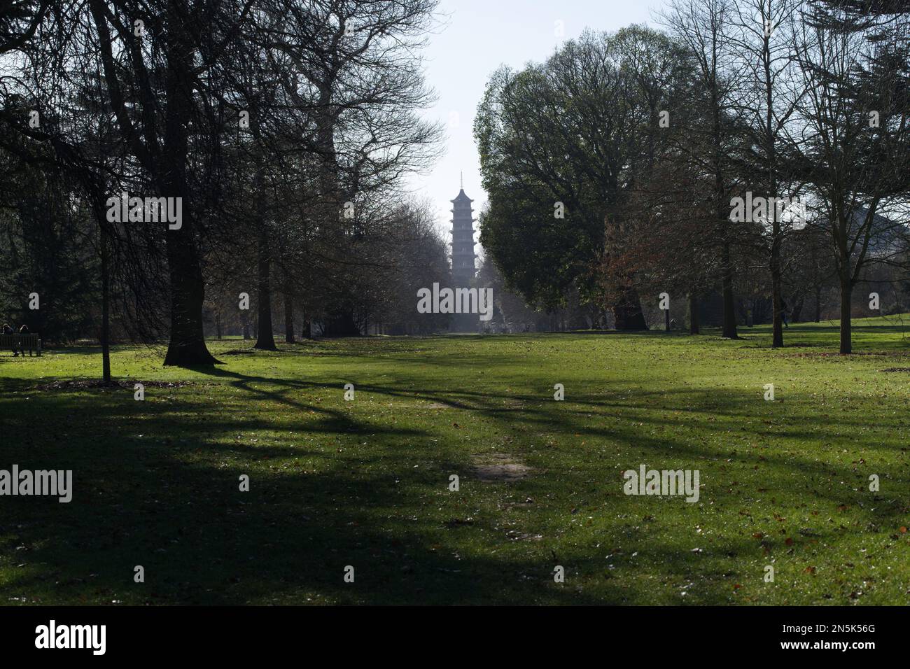 Great Pagoda in Kew Gardens Stock Photo - Alamy