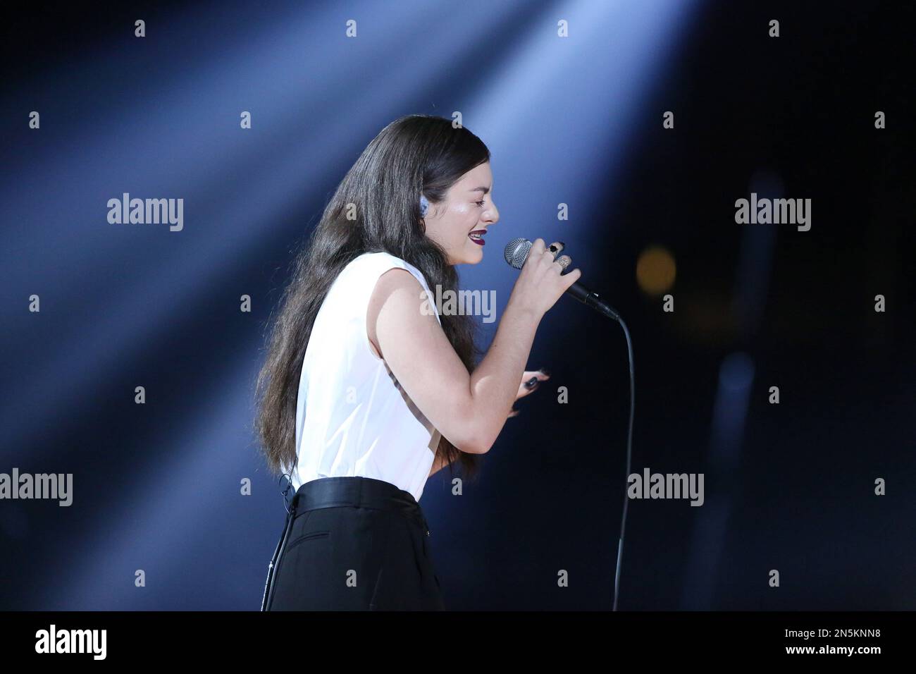 Lorde performs 