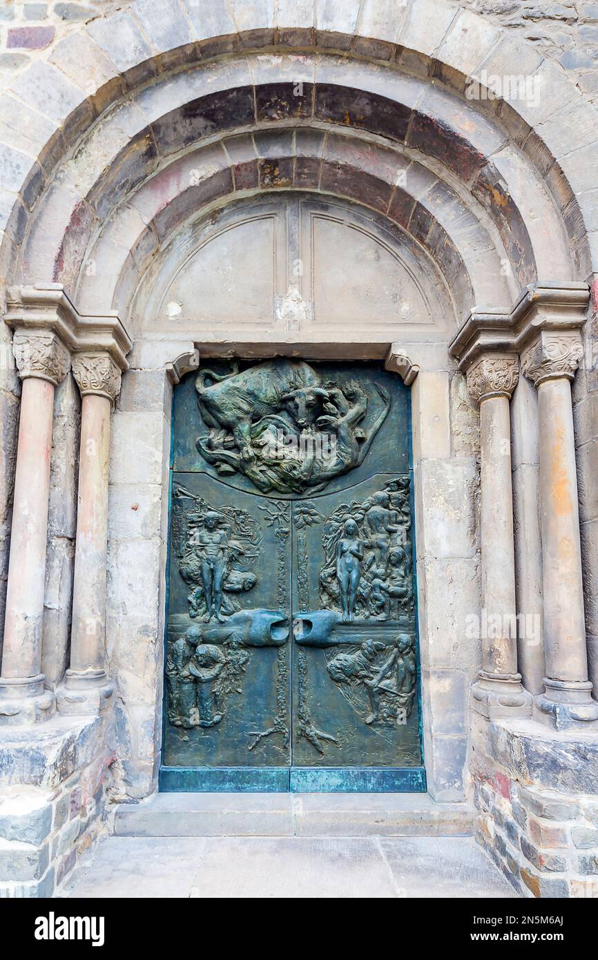 Bronz door, south portal of Monastery Church of St. Mary (Unsere Lieben Frauen), Magdeburg, Saxony-Anhalt, East-Germany. Stock Photo