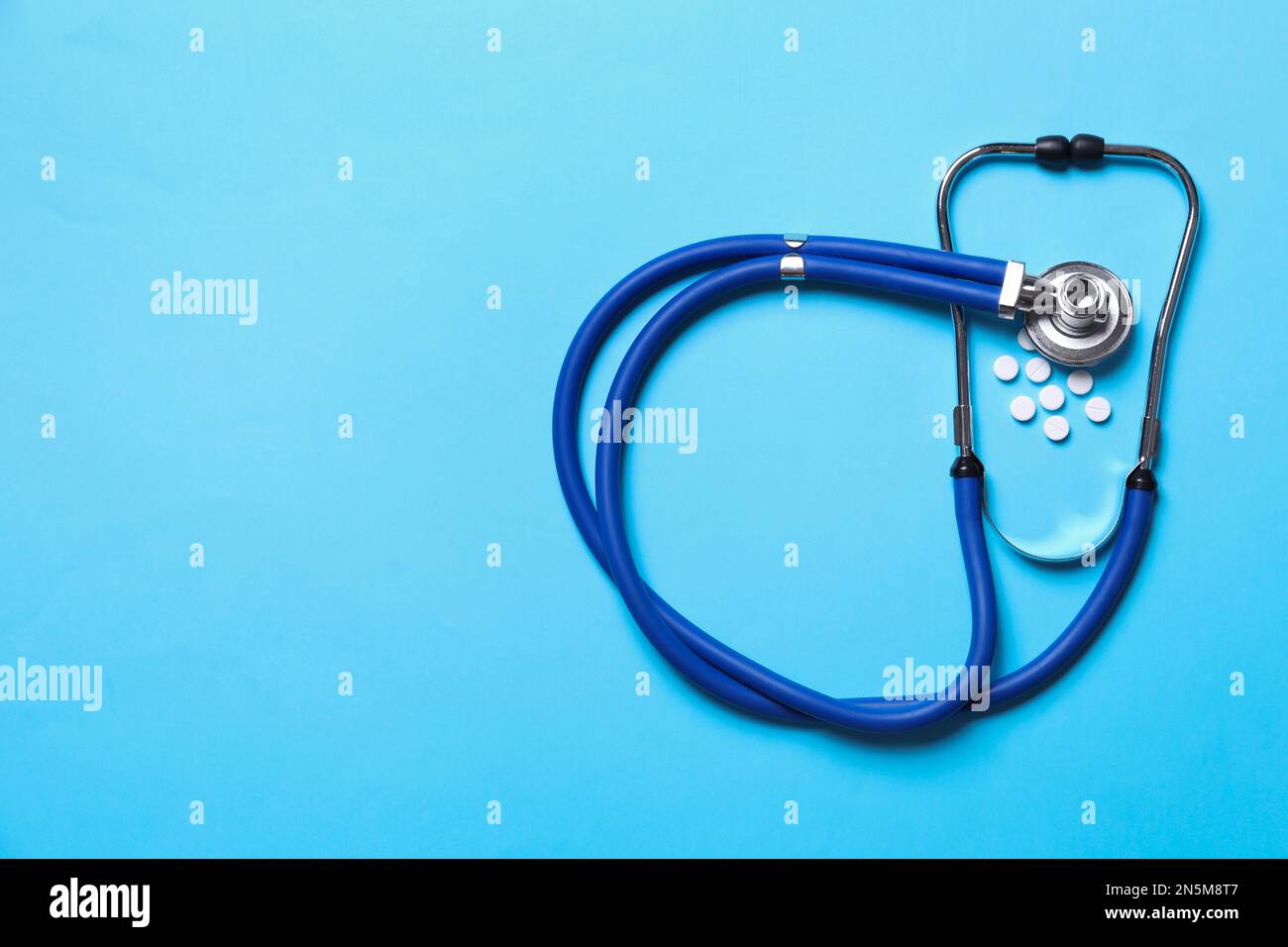 Flat lay design stethoscope hi-res stock photography and images - Alamy
