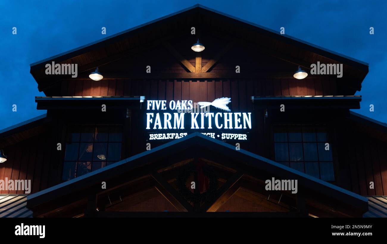 The five oaks farm kitchen sign pigeon forge, Tennessee Stock Photo