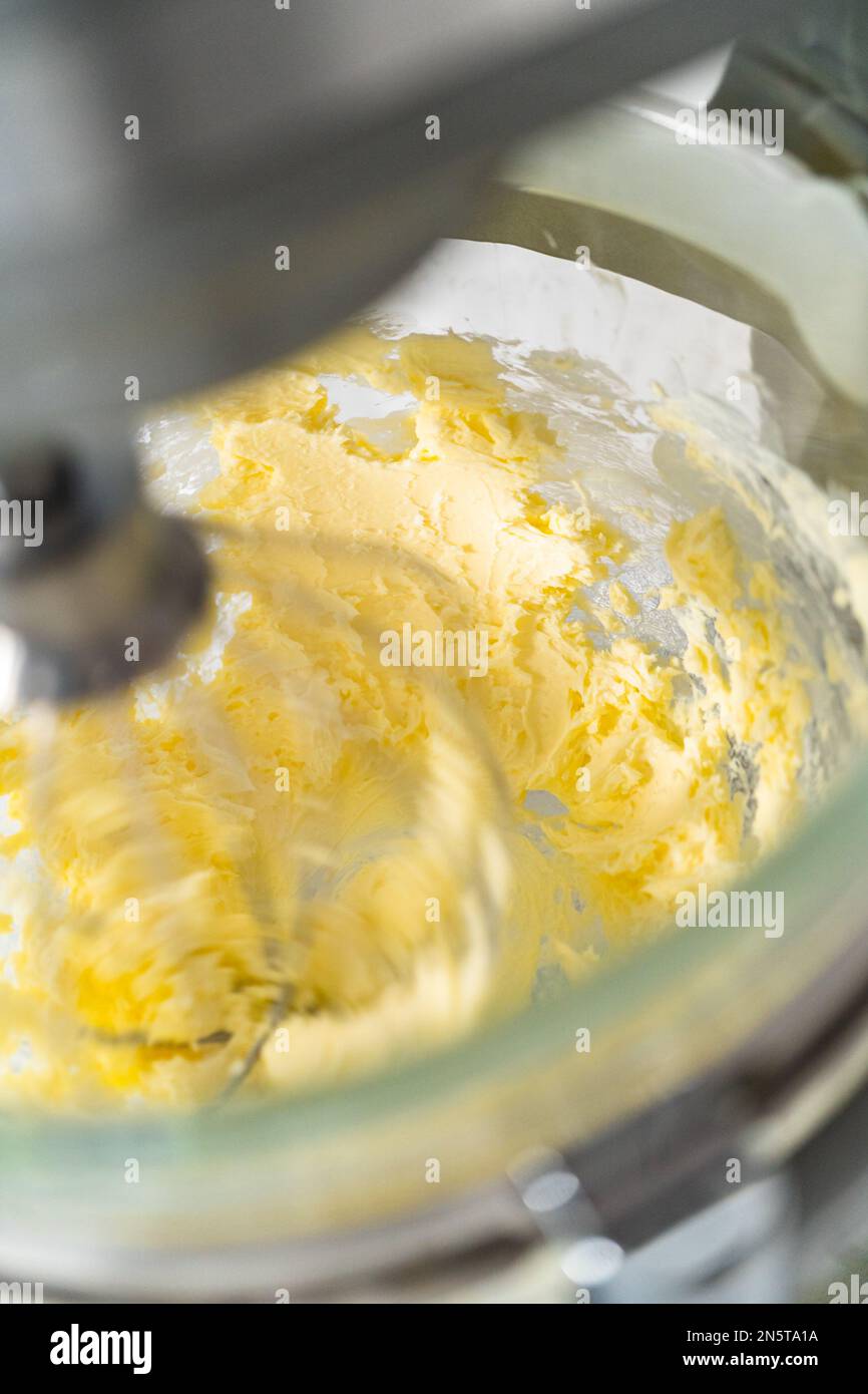 Dulce de leche buttercream frosting Stock Photo - Alamy