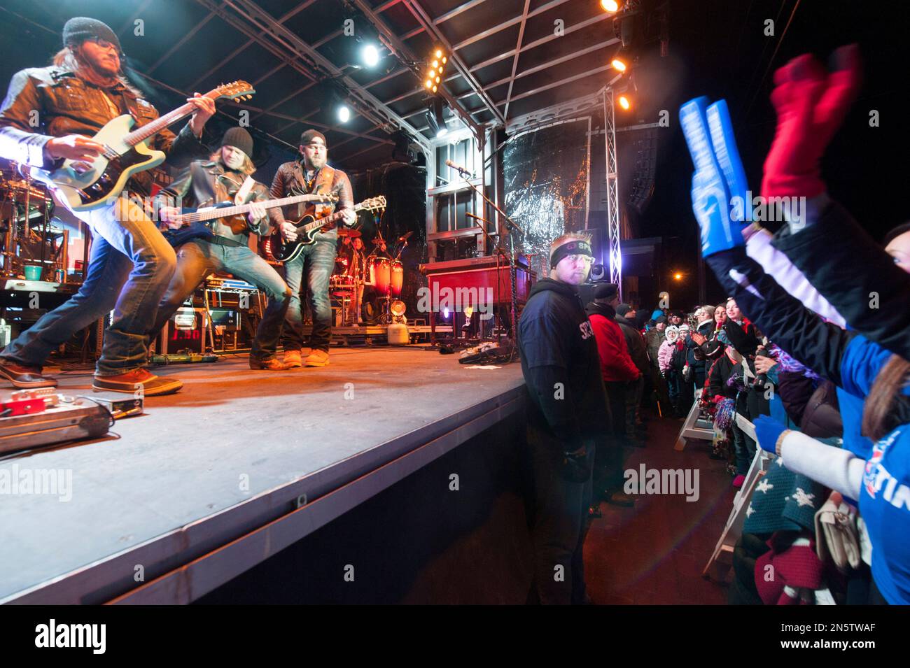 Lee Brice and Pepsi bring the Spirit of the Pepsi Super Bowl Halftime