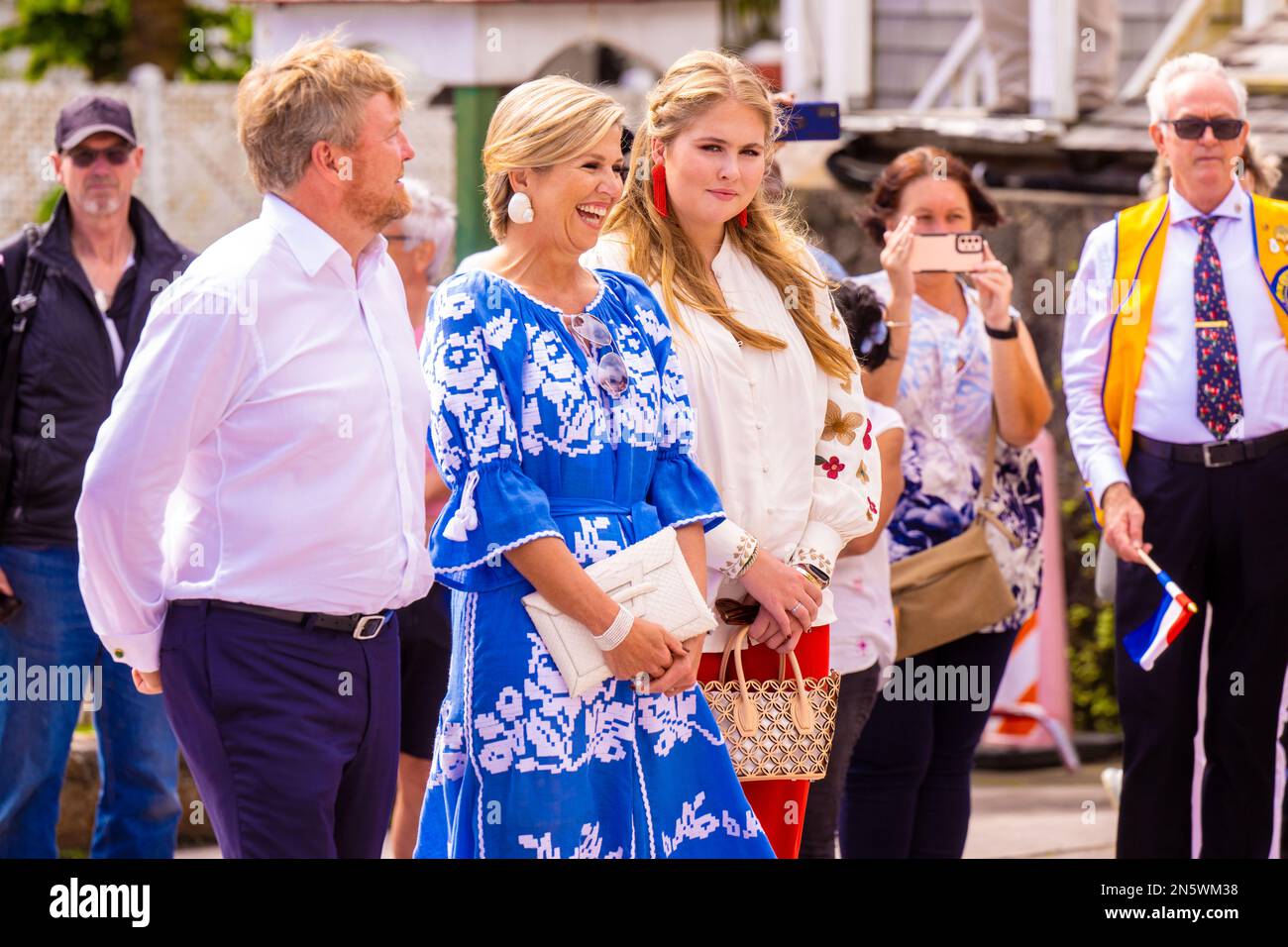 King Willem-Alexander and Queen Maxima of the Netherlands with Princess ...