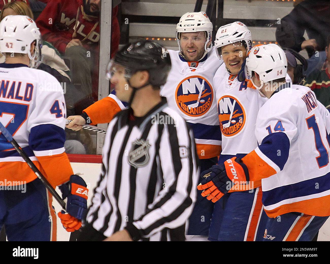 2009-10 Kyle Okposo New York Islanders Game Worn Jersey - Photo Match –  Team Letter
