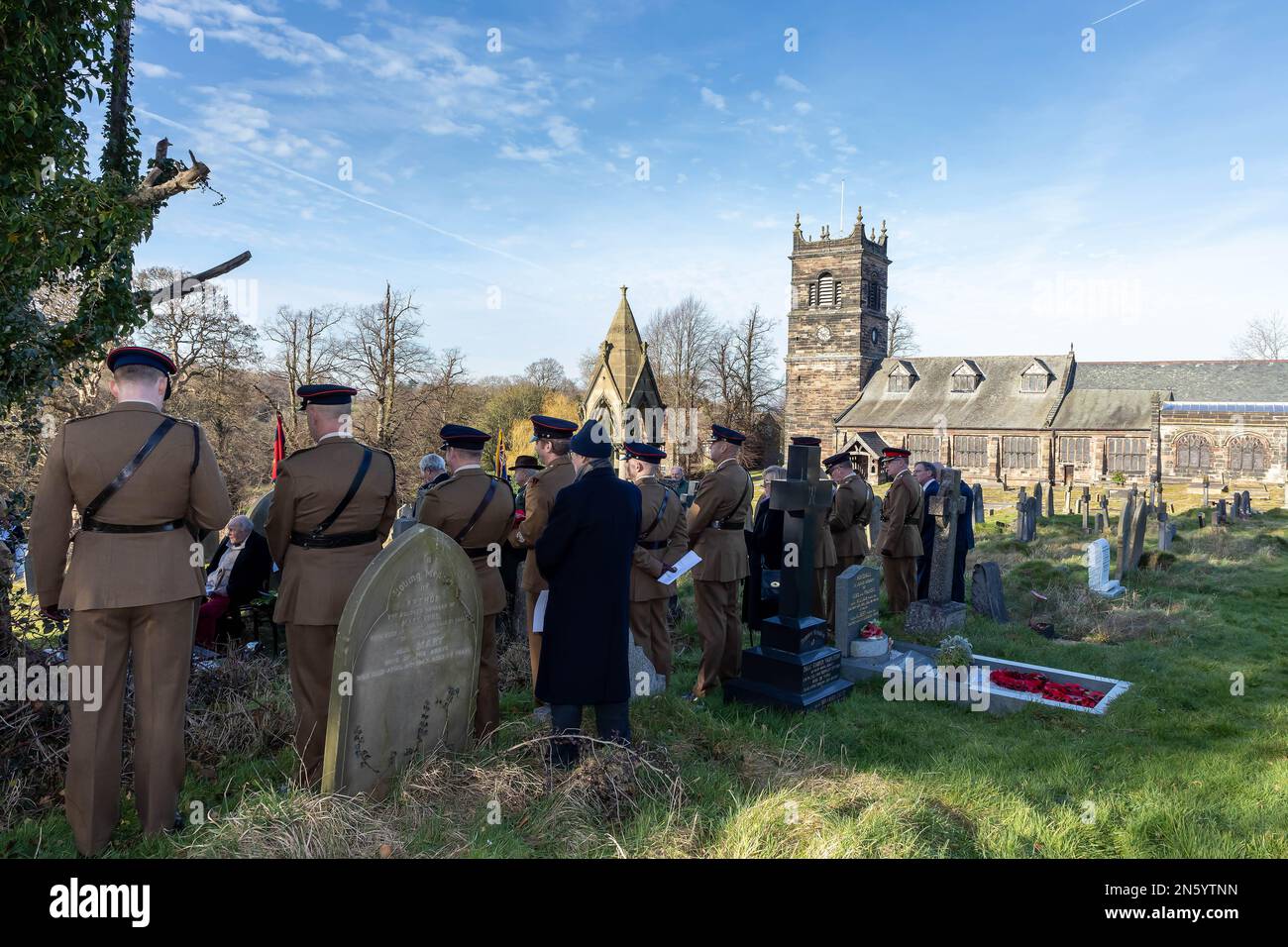 A memorial service at Rostherne church cemetery for SAS soldier Major Paul Wright RE who was killed in action during the Dhofar War on February 6 1973 Stock Photo