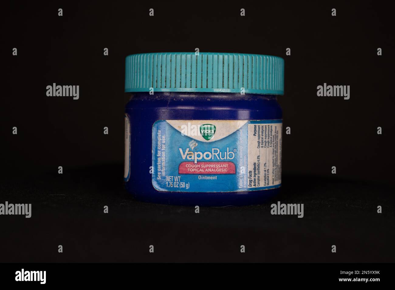 EXETER, DEVON, UK - JANUARY 17, 2023 Vicks is an American brand product used tub of VapoRub Stock Photo