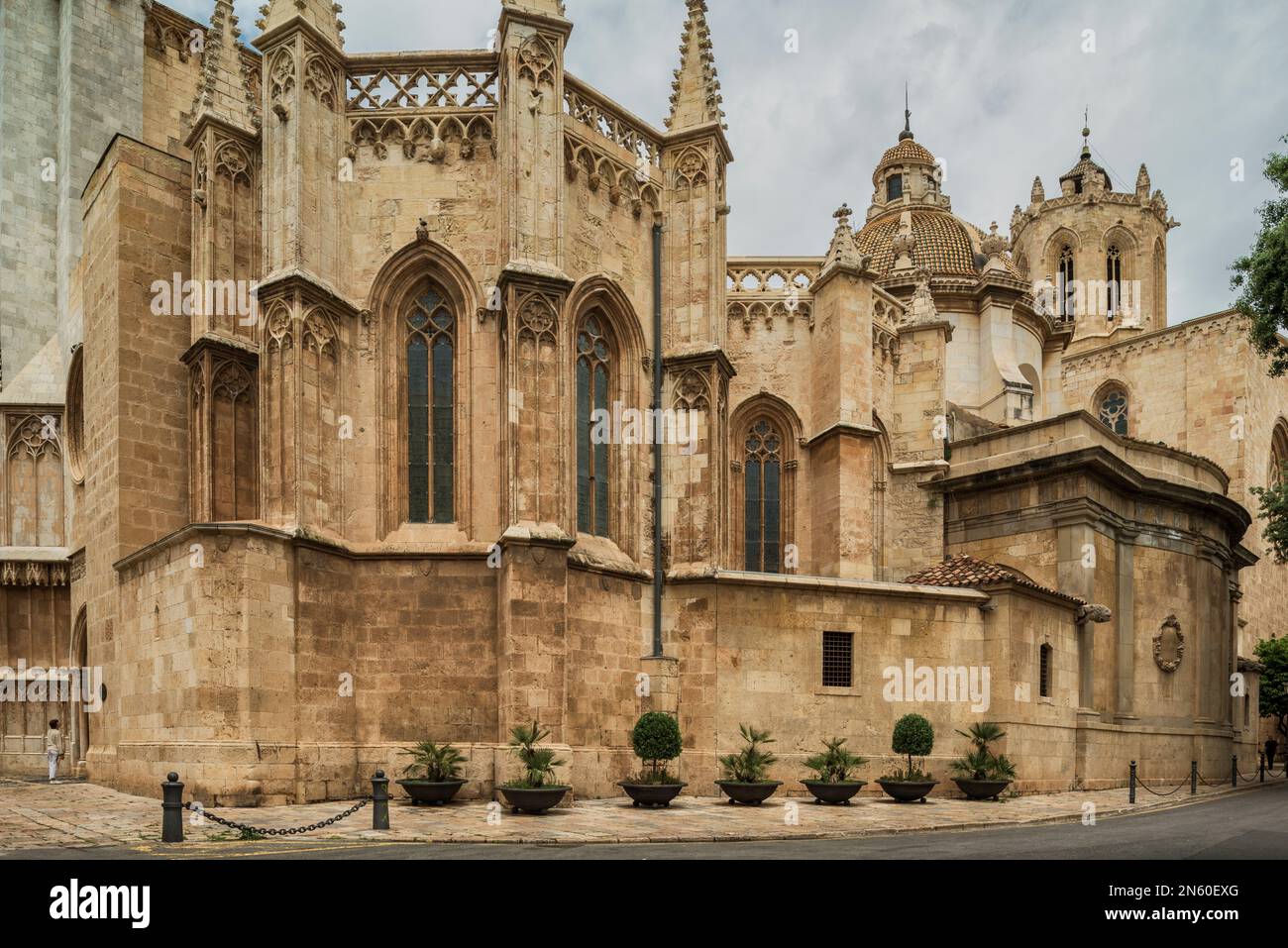 Medieval style pots hi-res stock photography and images - Alamy