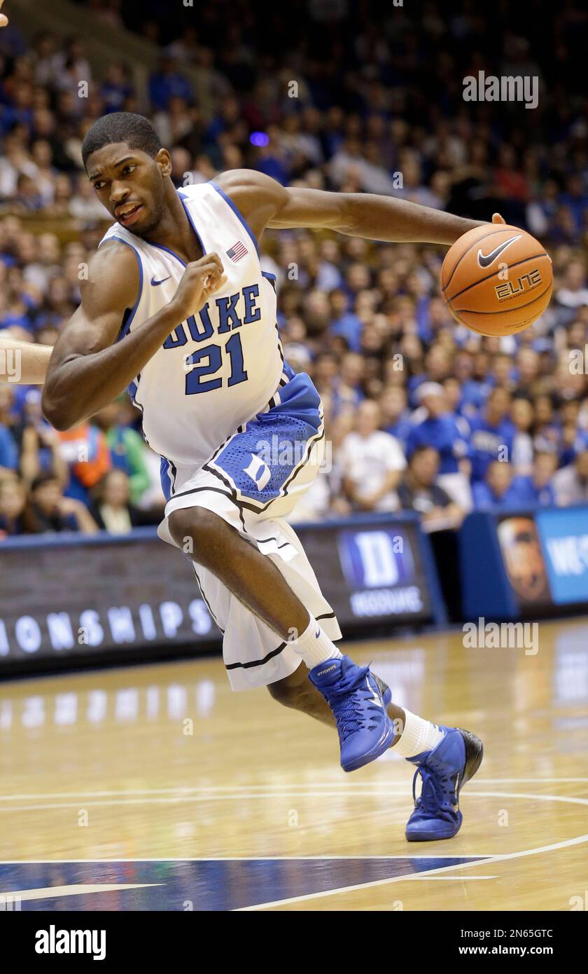 Duke's Amile Jefferson (21) drives to the basket against Florida