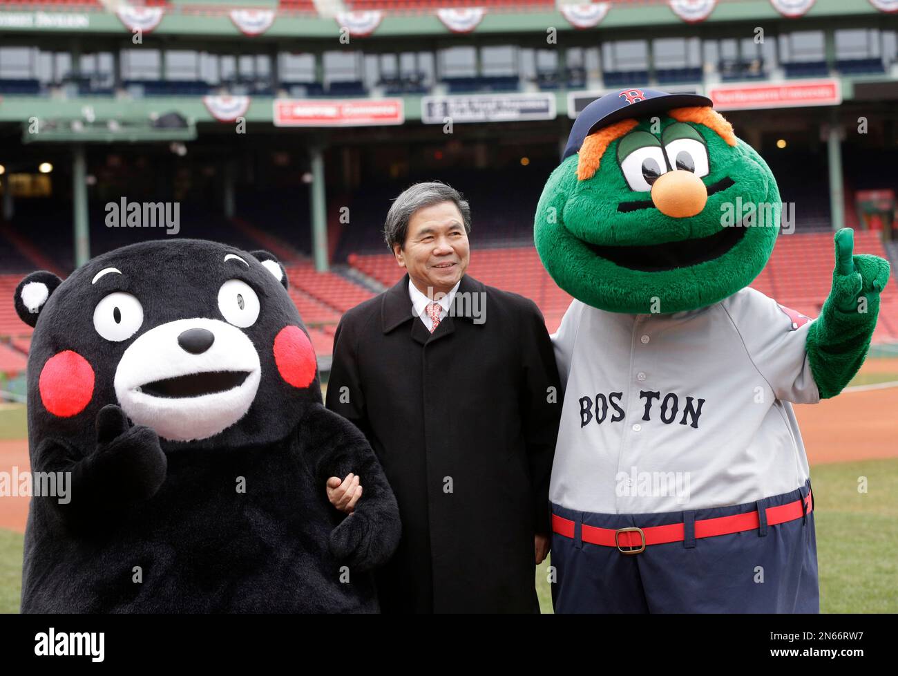 Wally the Green Monster, the Boston Red Sox's mascot, at Fenway Park,  Tuesday, Sept. 13, 2016, in Boston. (AP Photo/Charles Krupa Stock Photo -  Alamy