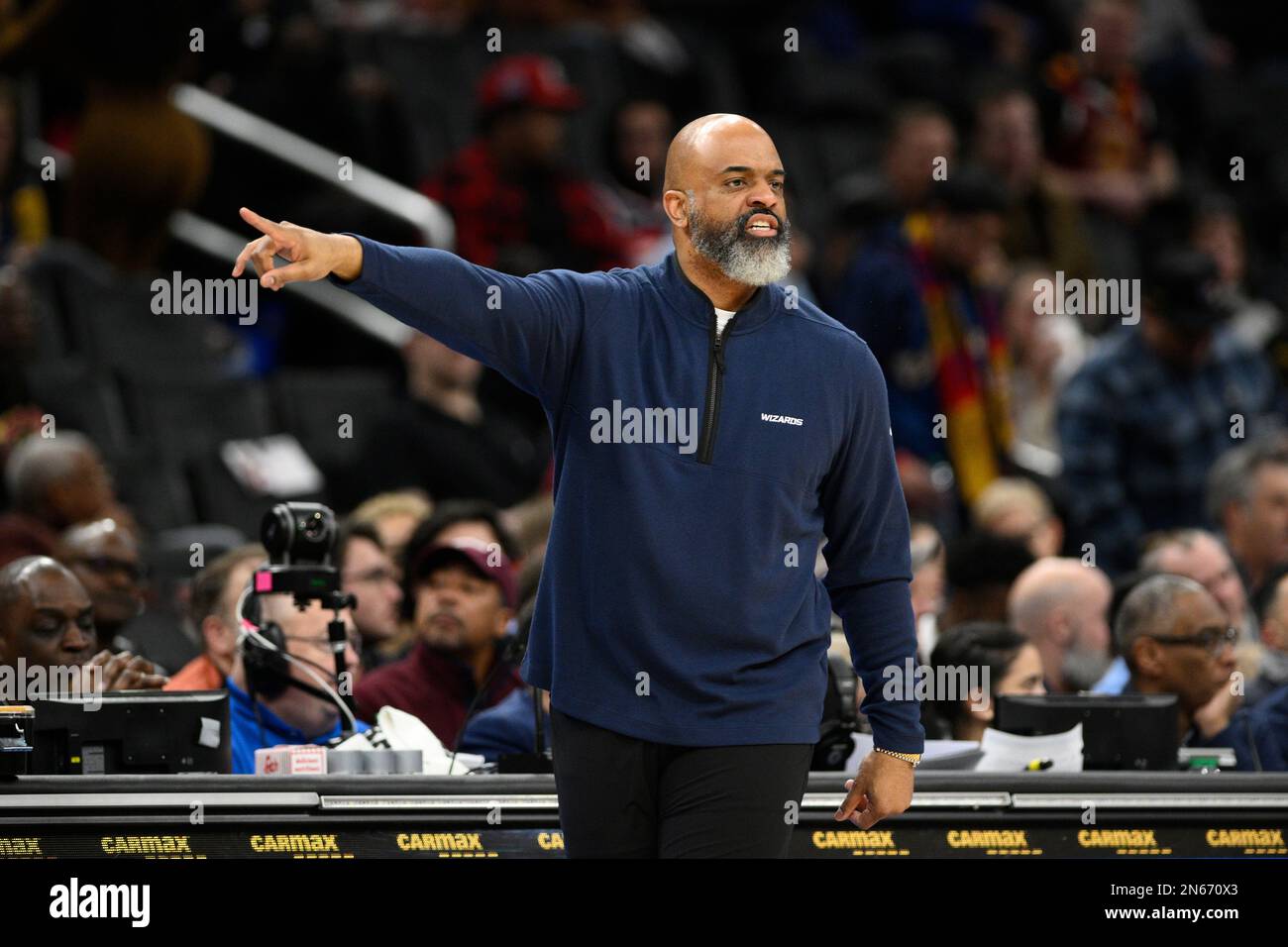 Washington Wizards head coach Wes Unseld Jr. in action during the first  half of an NBA basketball game against the Cleveland Cavaliers, Monday,  Feb. 6, 2023, in Washington. (AP Photo/Nick Wass Stock