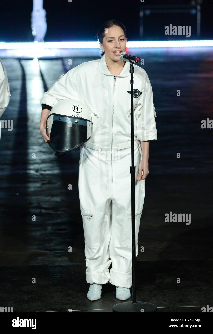 Lady Gaga demonstrates the Volantis transport prototype designed by ...