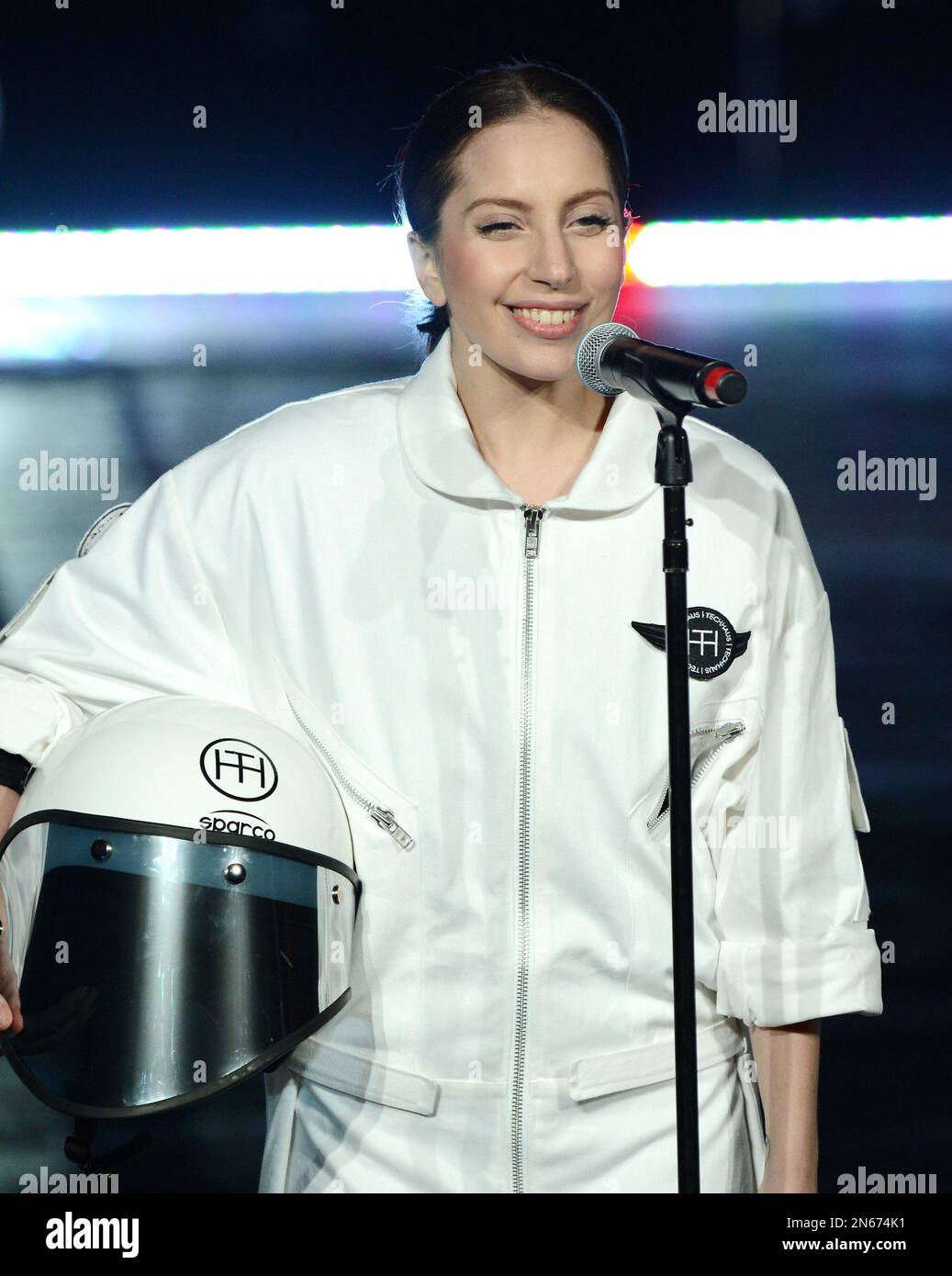 Lady Gaga demonstrates the Volantis transport prototype designed by ...