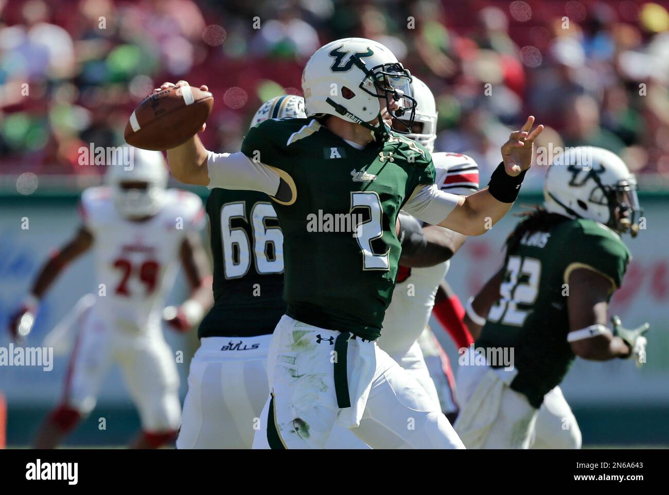 South Florida quarterback Steven Bench (2) throws against Louisville ...